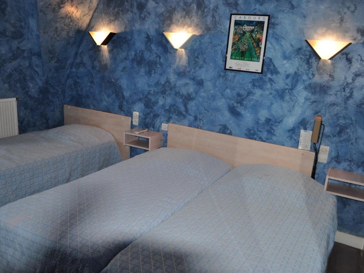 Hôtel La Champagne Ardenne Cabourg Quarto foto